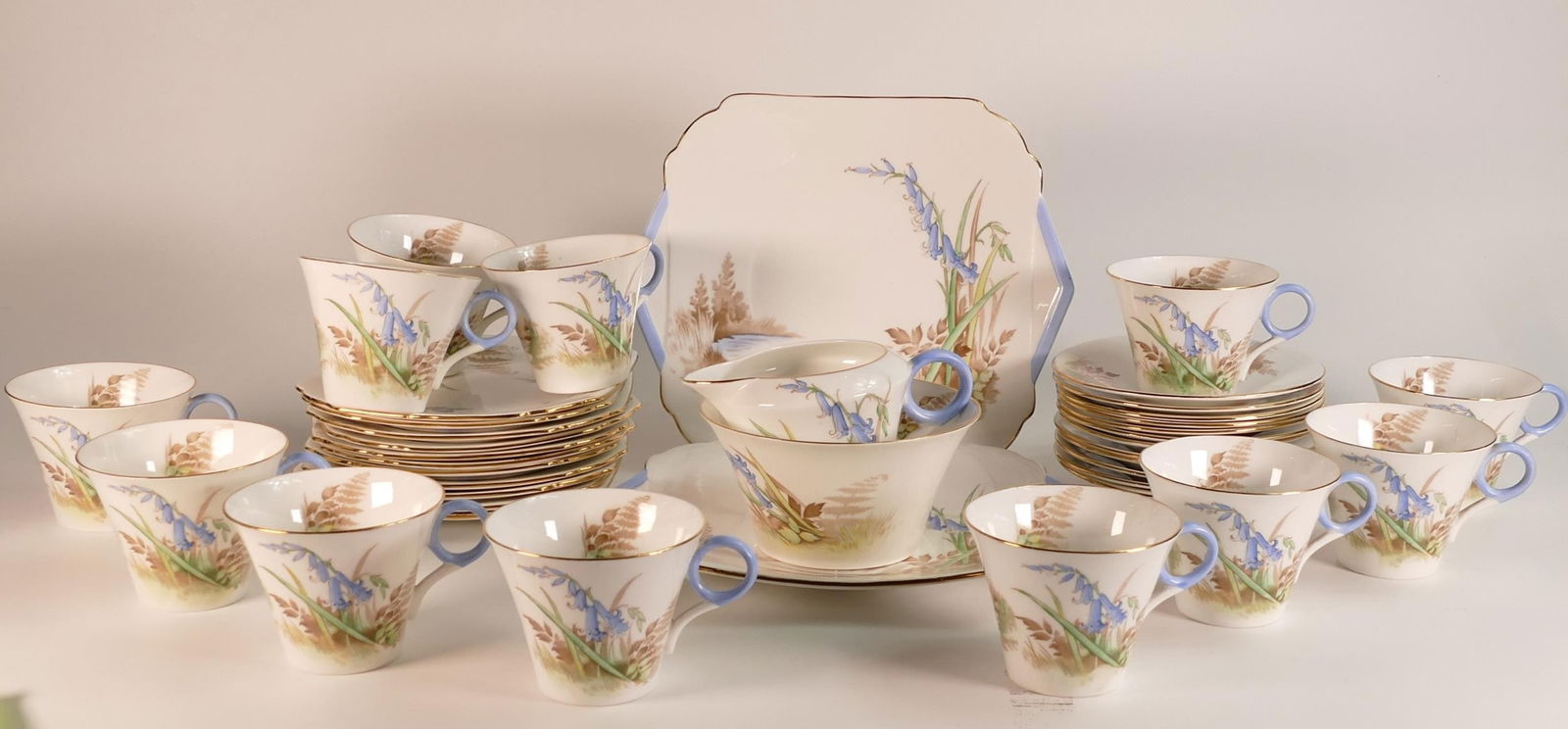 Shelley 40 piece tea set, Regent shape, pattern 069 to include 12 cups & saucers, 12 side plates, 2 (1 of 1)