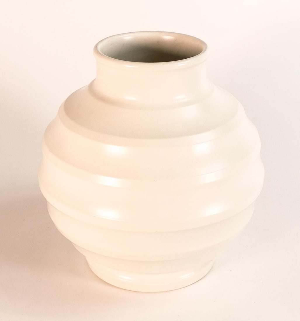 Wedgwood Keith Murray Moonstone white ribbed Football vase, in exceptional condition, height 18.5cm: Wedgwood Keith Murray Moonstone white ribbed Football vase, in exceptional condition, height 18.5cm
