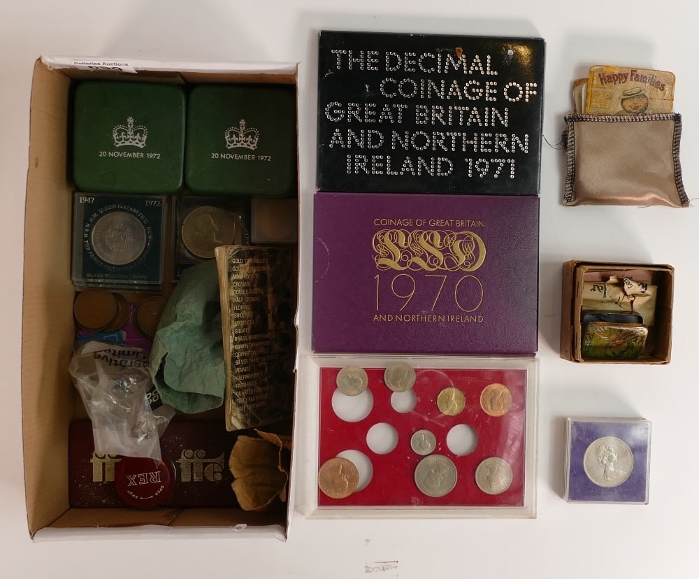 Job lot of assorted UK coins - includes crowns, coin sets etc. (1 of 1)