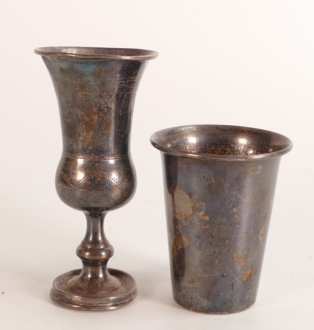 Two silver cups with damages, 86.3g (1 of 1)