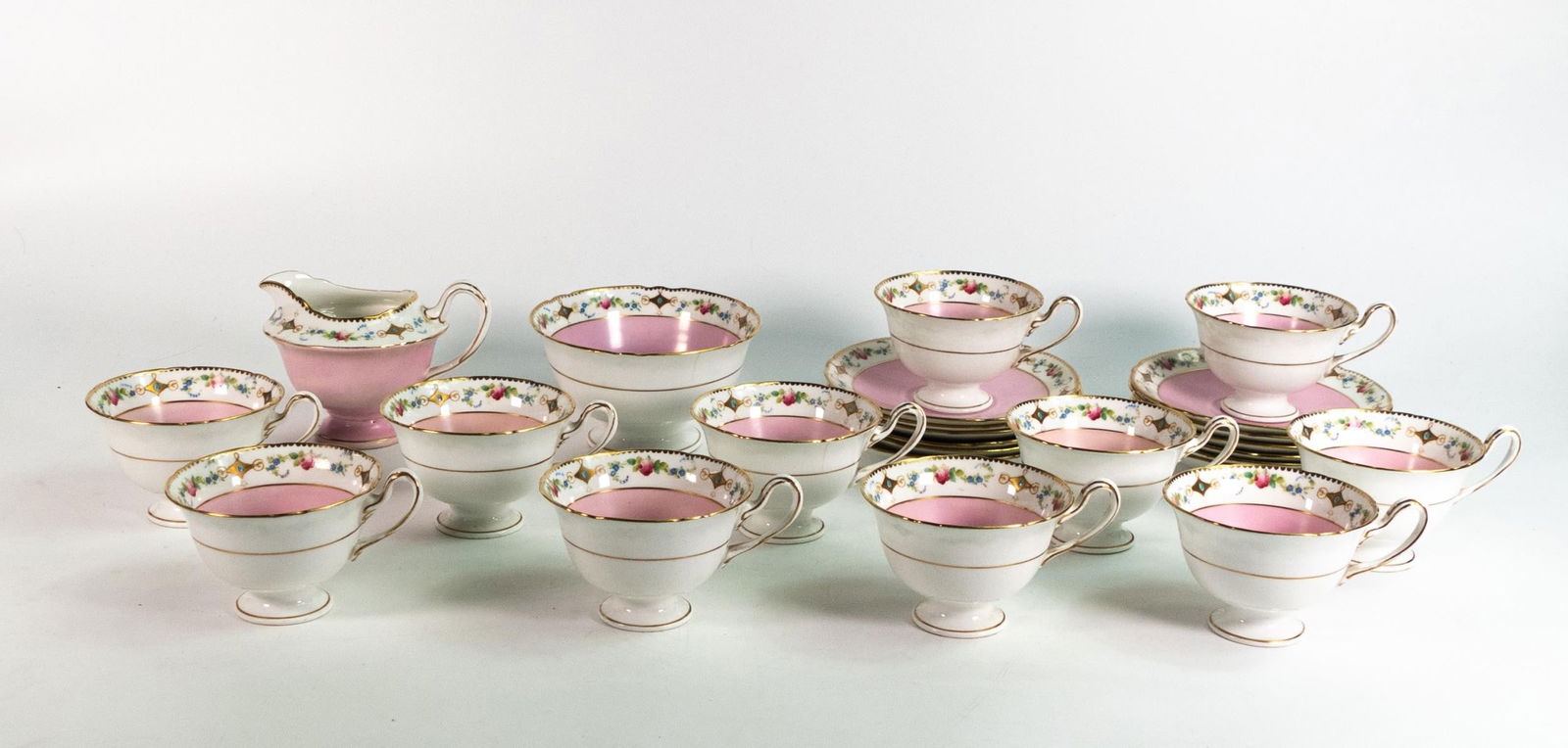 Shelley part tea set, Gainsborough shape 2982 to include 11 cups, 12 saucers, milk jug and sugar (1 of 2)
