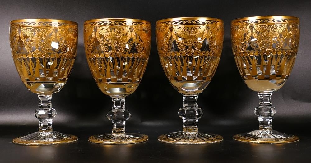 Four De Lamerie Fine Bone China heavily gilded Baroque pattern water goblets, specially made high: Four De Lamerie Fine Bone China heavily gilded Baroque pattern water goblets, specially made high end quality items, Made in England, height 16cm (4)