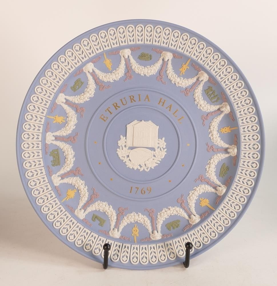Wedgwood The Etruria Collection trophy plate, limited edition with box & cert. (1 of 1)