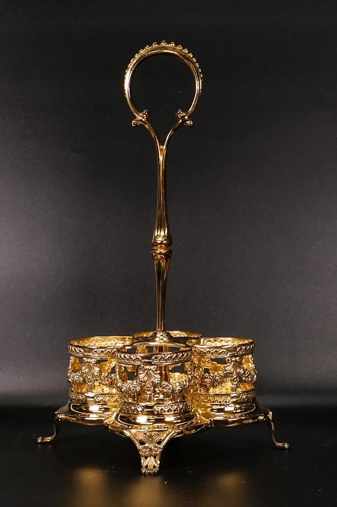 De Lamerie gilt Sterling silver condiment set. Weight of stand 517 grams, specially made high end (1 of 3)