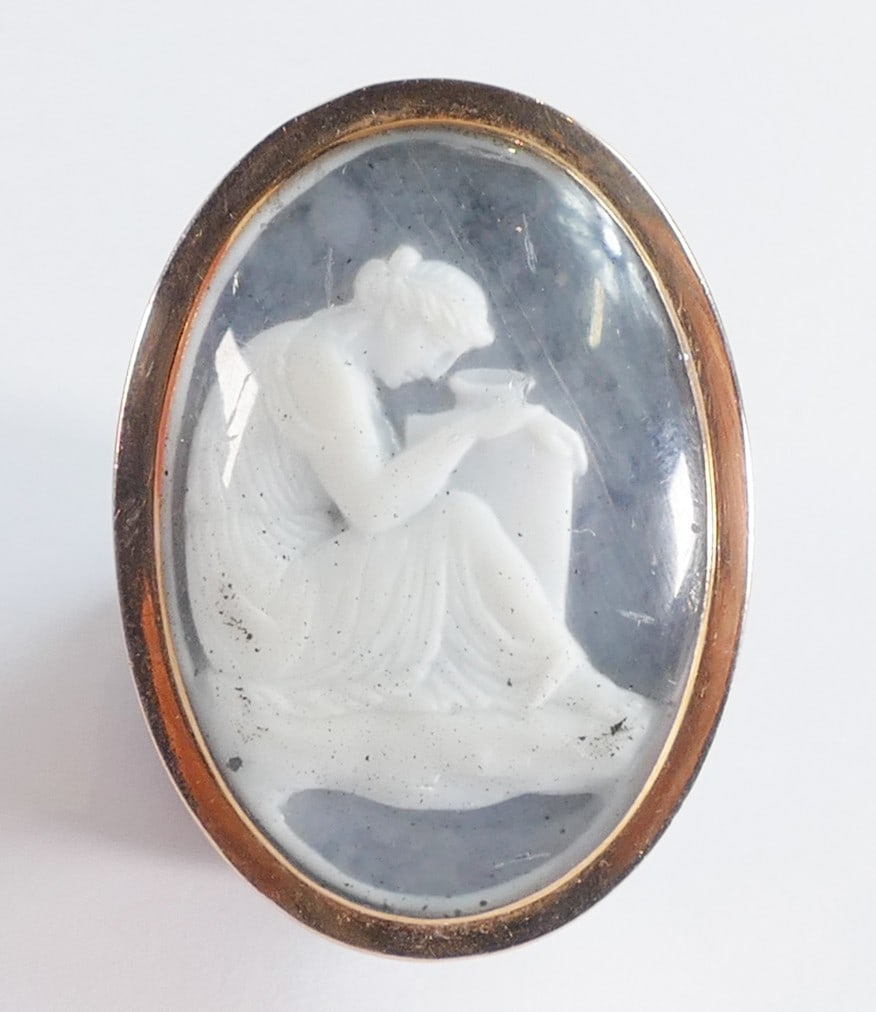 19th century unmarked 18 carat gold mourning brooch for Lady Elizabeth Croft, wife of the Earl of: 19th century unmarked 18 carat gold mourning brooch for Lady Elizabeth Croft, wife of the Earl of Malvern who had his portrait painted By John Constable, in original leather box, length 3.5cm & width