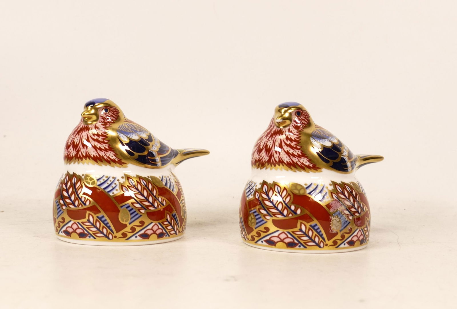 Royal Crown Derby paperweight,, Chaffinch Nesting and Goldfinch nesting, gold stoppers, boxed (2) (1 of 1)
