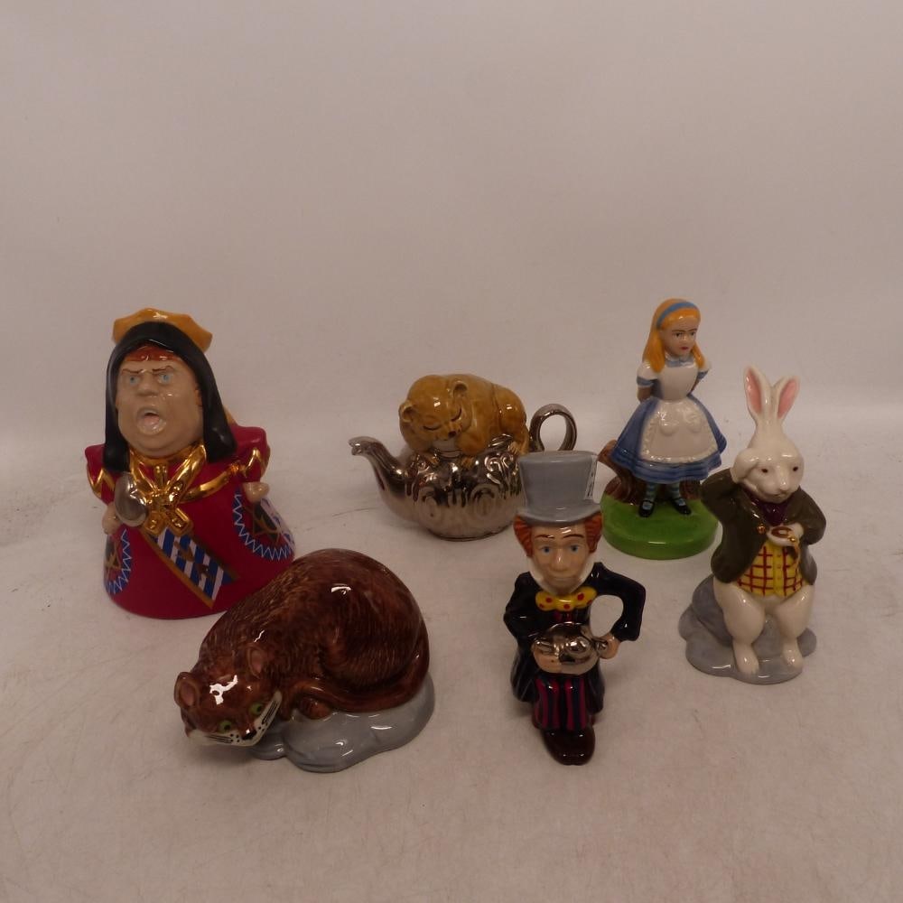 Wade, Alice in Wonderland Collection figures includes Alice, White Rabbit, Queen of Hearts, Cheshire (1 of 1)