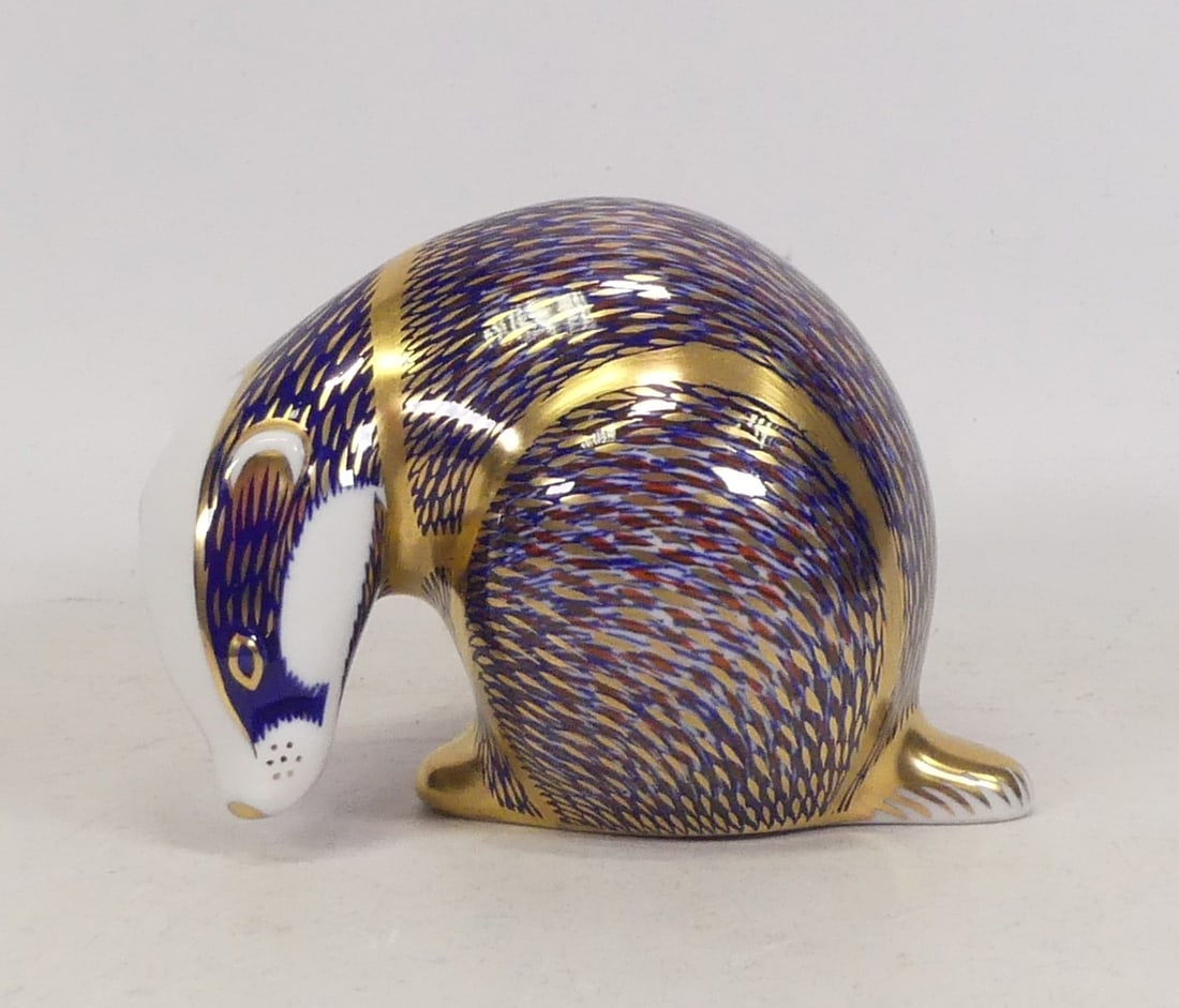 Royal Crown Derby, Blue Badger Paperweight. Gold Stopper (1 of 2)
