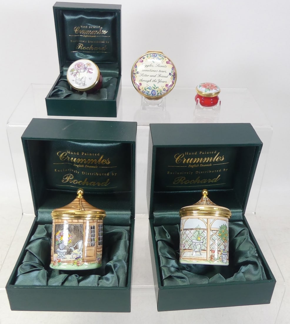 Five Enamel Items, includes two Staffordshire Enamel Pillboxes and three Crummels examples. (5): Five Enamel Items, includes two Staffordshire Enamel Pillboxes and three Crummels examples. (5)