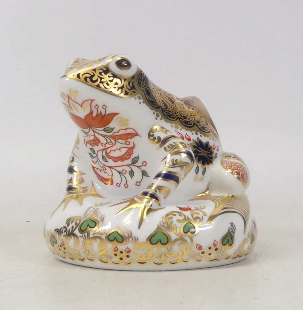 Royal Crown Derby, Old Imari Frog paperweight. Silver stopper. (1 of 2)