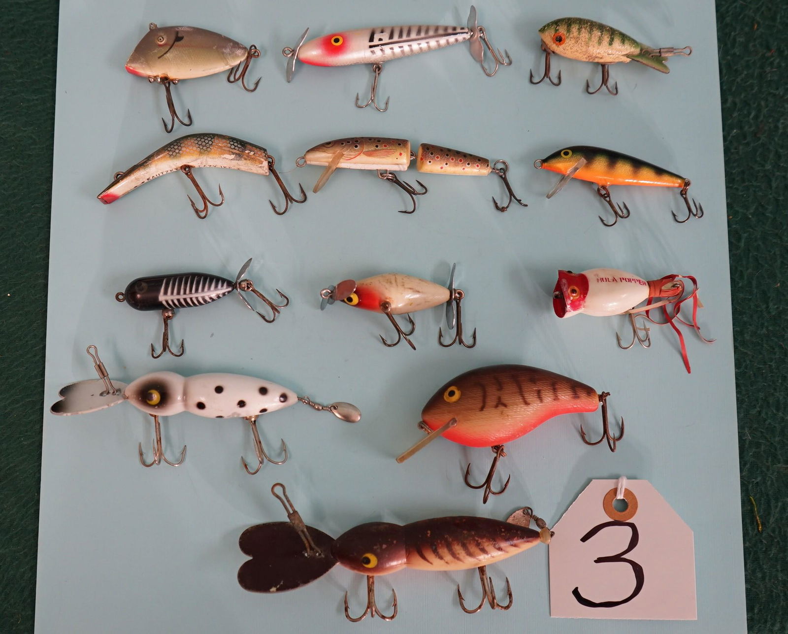 (12) Vintage Fishing Lures Auction