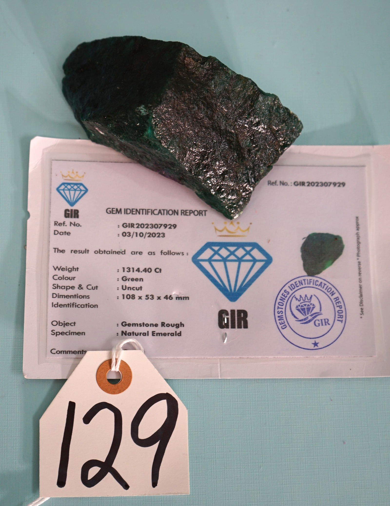 1,314.40 Cts. Natural Rough Uncut Emerald Gemstones (1 of 3)