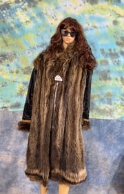 Beautiful Ladies Raccoon Long Fur Coat size L/XL
