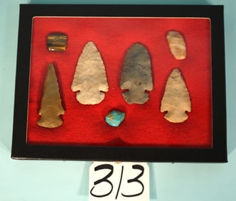 Four Very Nice Authentic Dovetail Spear Points Arrowheads Artifact in New Display Case