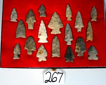 (18) Authentic Woodland and Archaic Spear Points and Arrowhead Indian Artifacts in New Display Case