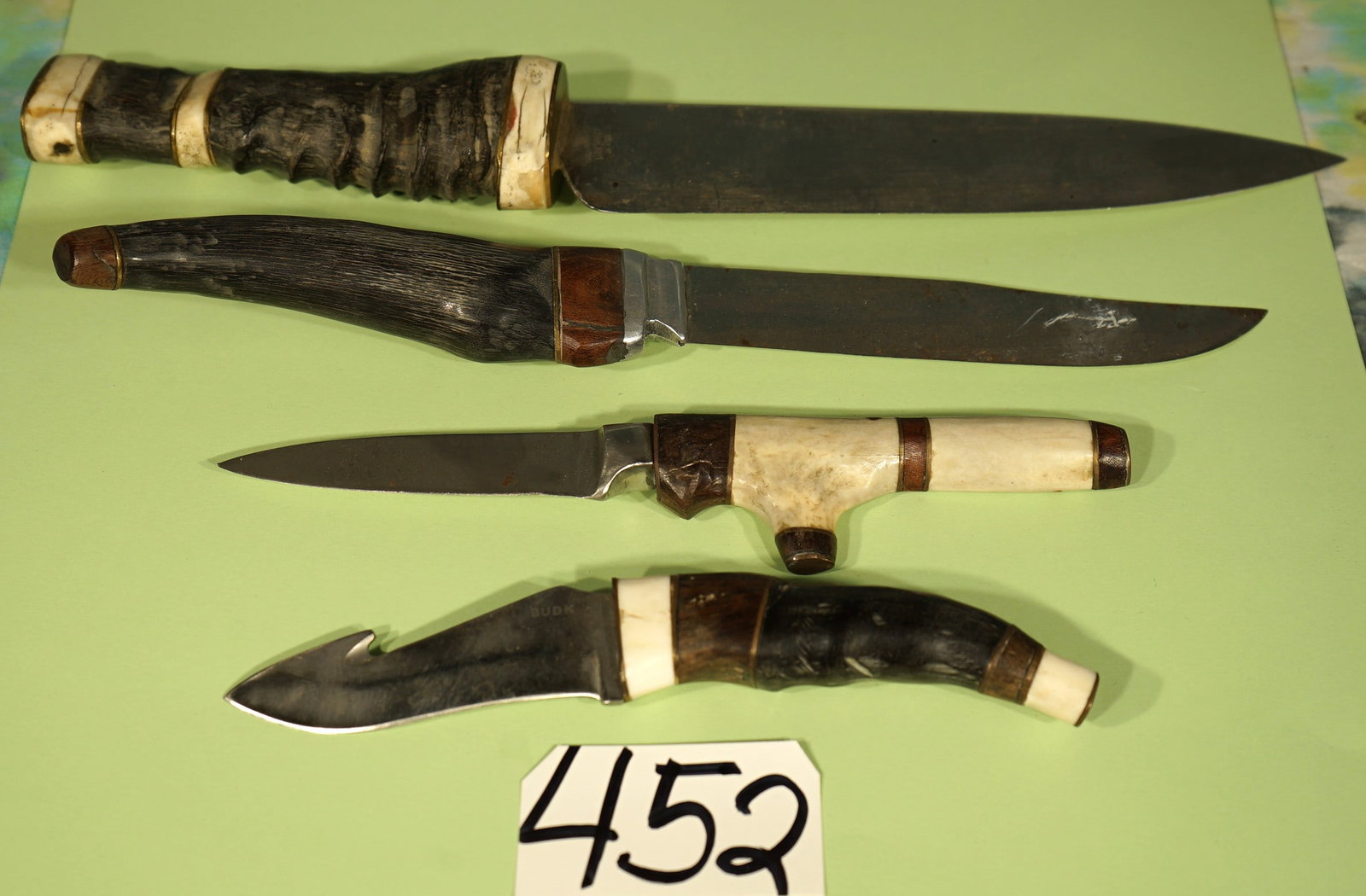 Four Horn & Antler Handle Hunting & Fishing Knives (1 of 3)