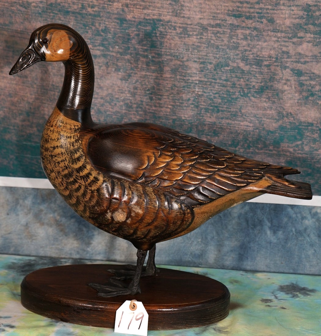 Unique & Beautiful Wood Carved Canadian Goose on Walnut Panel (1 of 4)