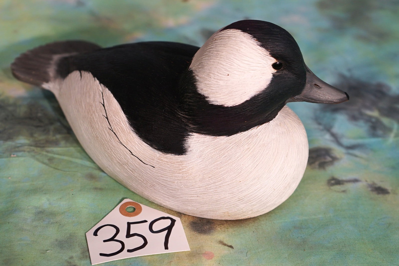 Beautiful Hand Carved & Painted Bufflehead Drake Duck Decoy done by Ken Scheeler: As you can see, this Decoy is a true piece of art. Ken Scheeler is a famous Waterfowl artist. This Bufflehead is a fine example.