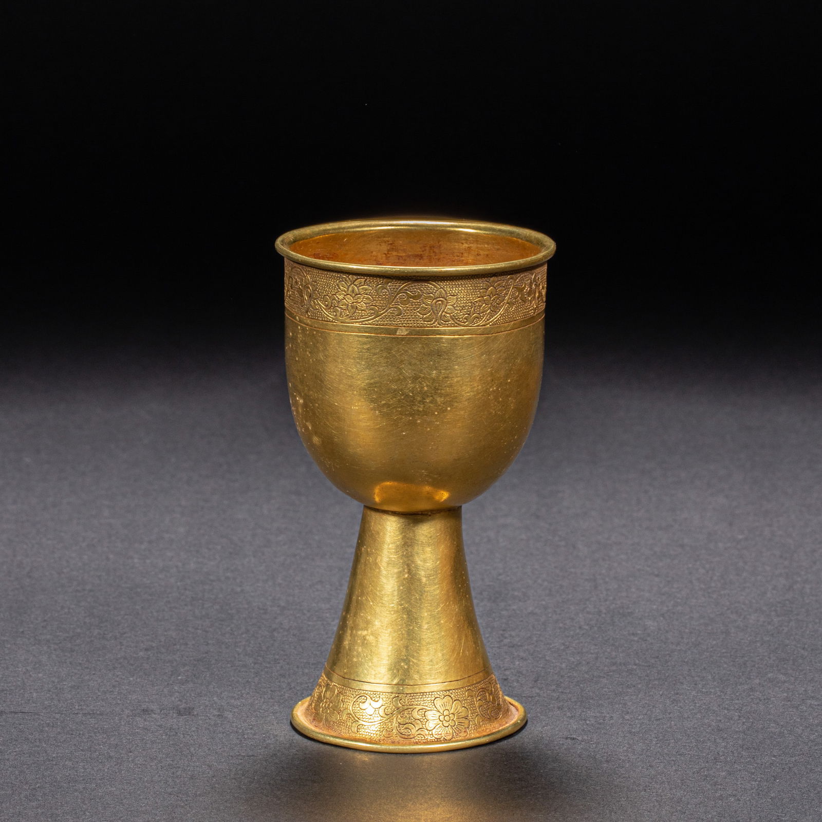 Gold cup before Ming Dynasty (1 of 8)
