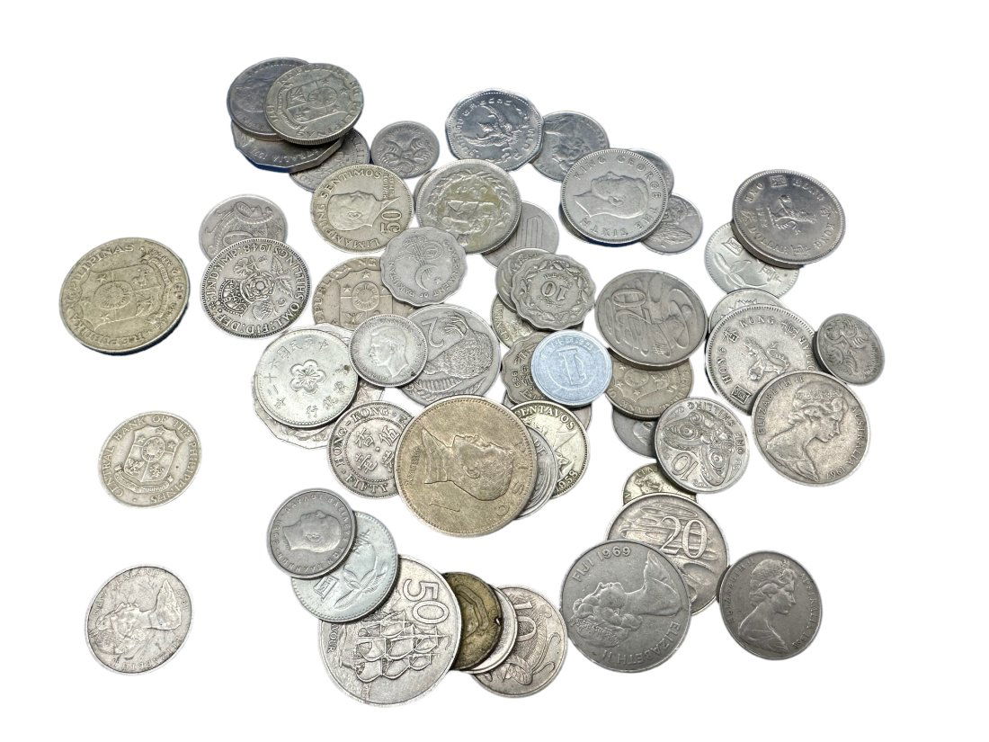 Large Misc. Vintage Coin Lot (1 of 1)