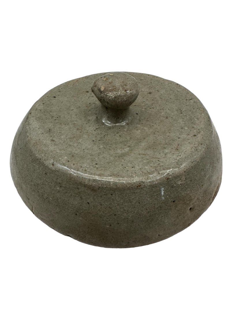 Arie / Cheever Meaders Unsigned Vase Lid (1 of 3)