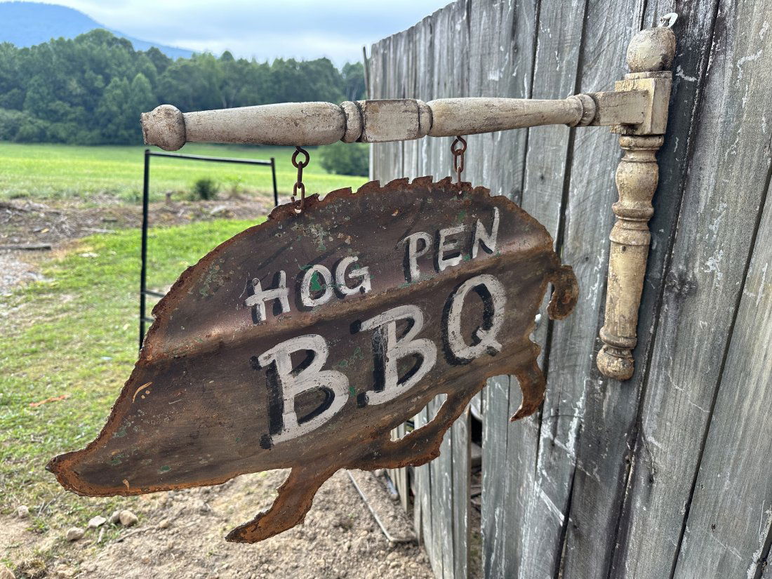 Vintage Metal HOG PEN BBQ Double Sided Trade Advertising Sign (1 of 6)