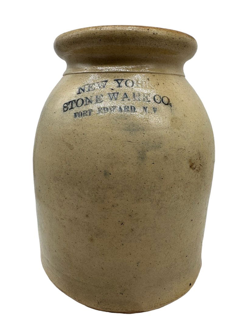 New York Stoneware Co Fort Edward N.Y. Stoneware Crock (1 of 4)
