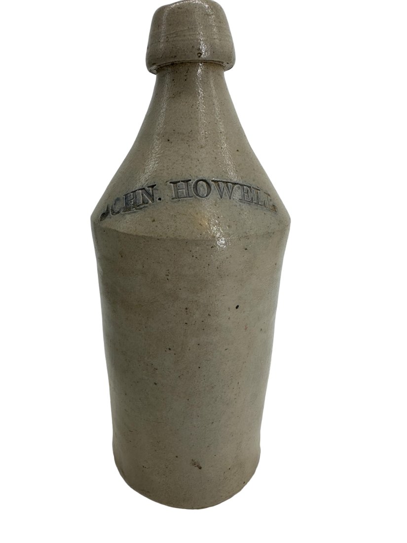 Old Stoneware Bottle / John Howell (1 of 3)