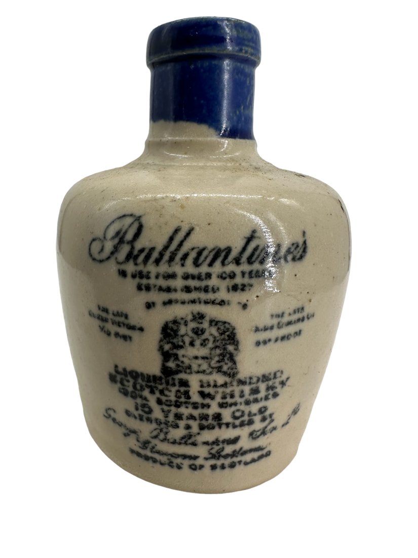 Ballentines Scotch Whiskey Mini Jug / Scotland (1 of 3)