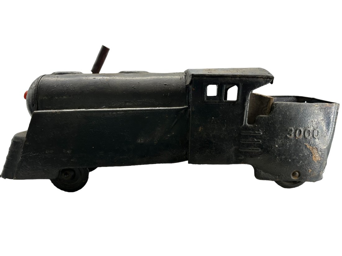 Large Vintage Metal Railroad Railway Toy Train Car / Heavy Metal #3000 (1 of 13)