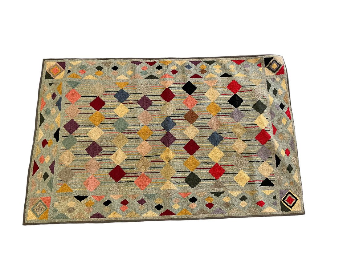 Old Hand Hooked Rug With Mid Century Vibe (1 of 3)
