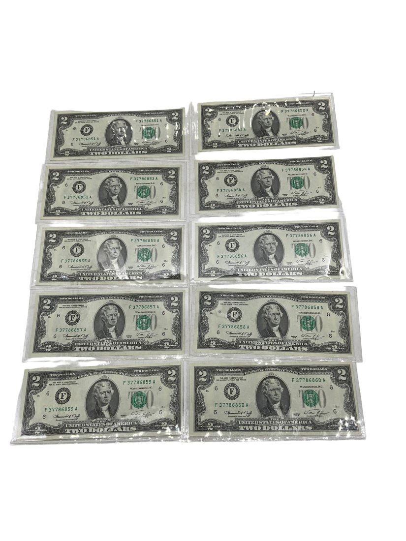 Sequential Set of Ten 1976 $2 Dollar Bills Mint (1 of 7)