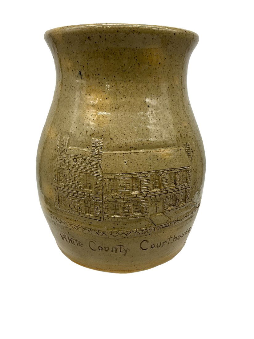 Wilford Dean White County Ga Courthouse Pottery Jar (1 of 4)