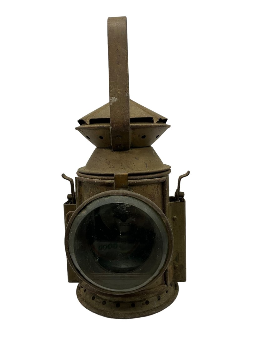 Vintage Wakefields Birmingham 1945A Railroad Lantern (1 of 9)