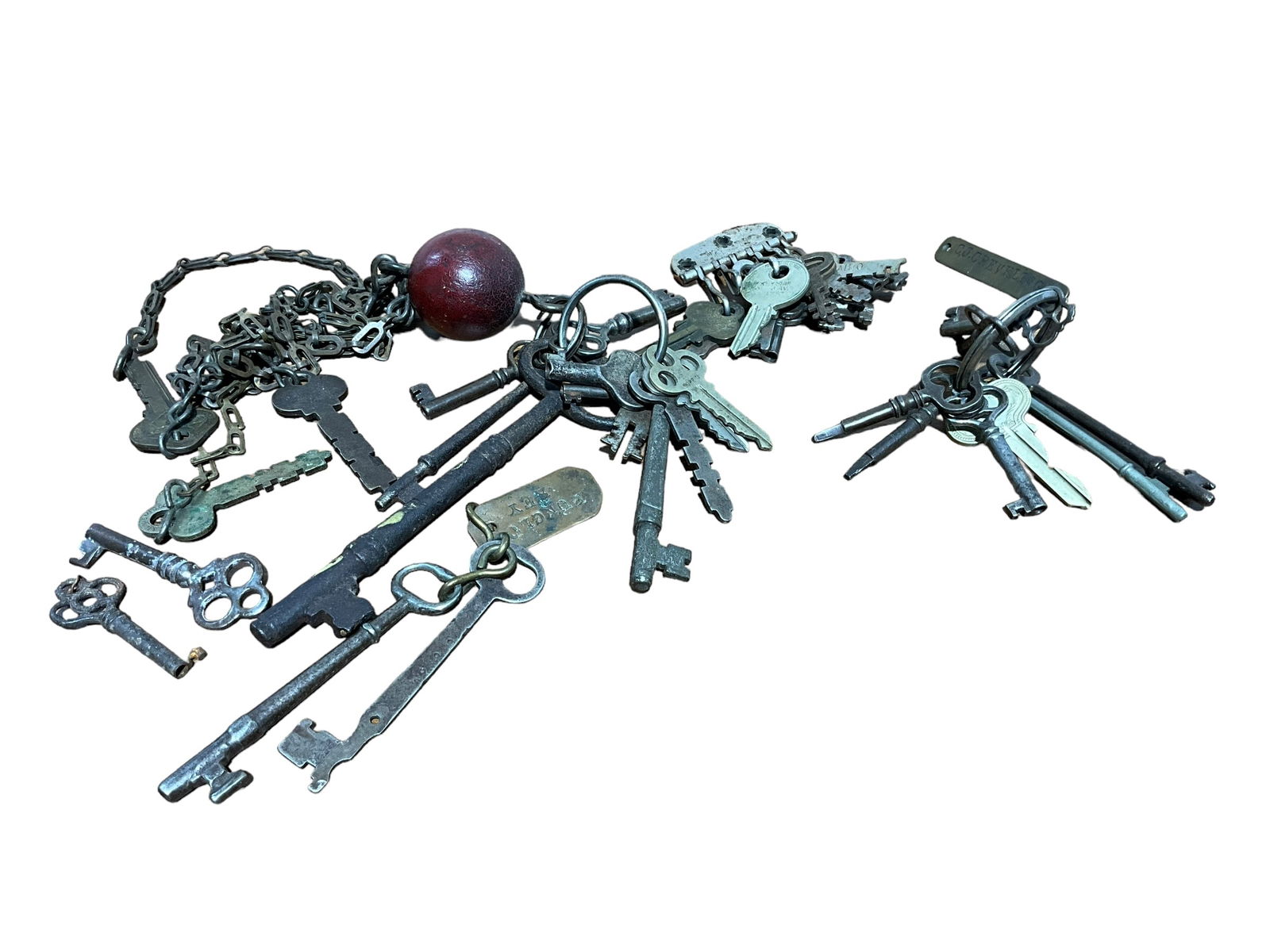40+ Antique Skeleton Keys & More! (1 of 3)