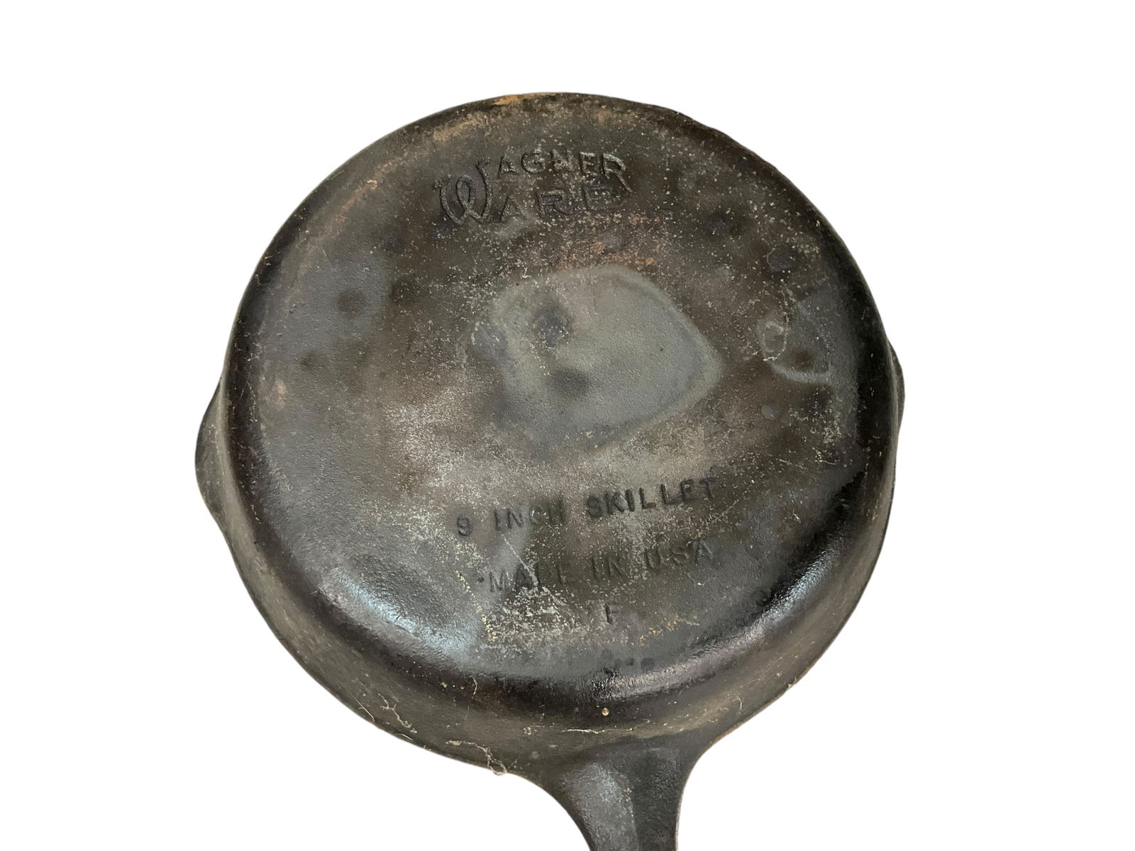 Wagner Ware Cast Iron Skillet 9 Inch Skillet F (1 of 3)