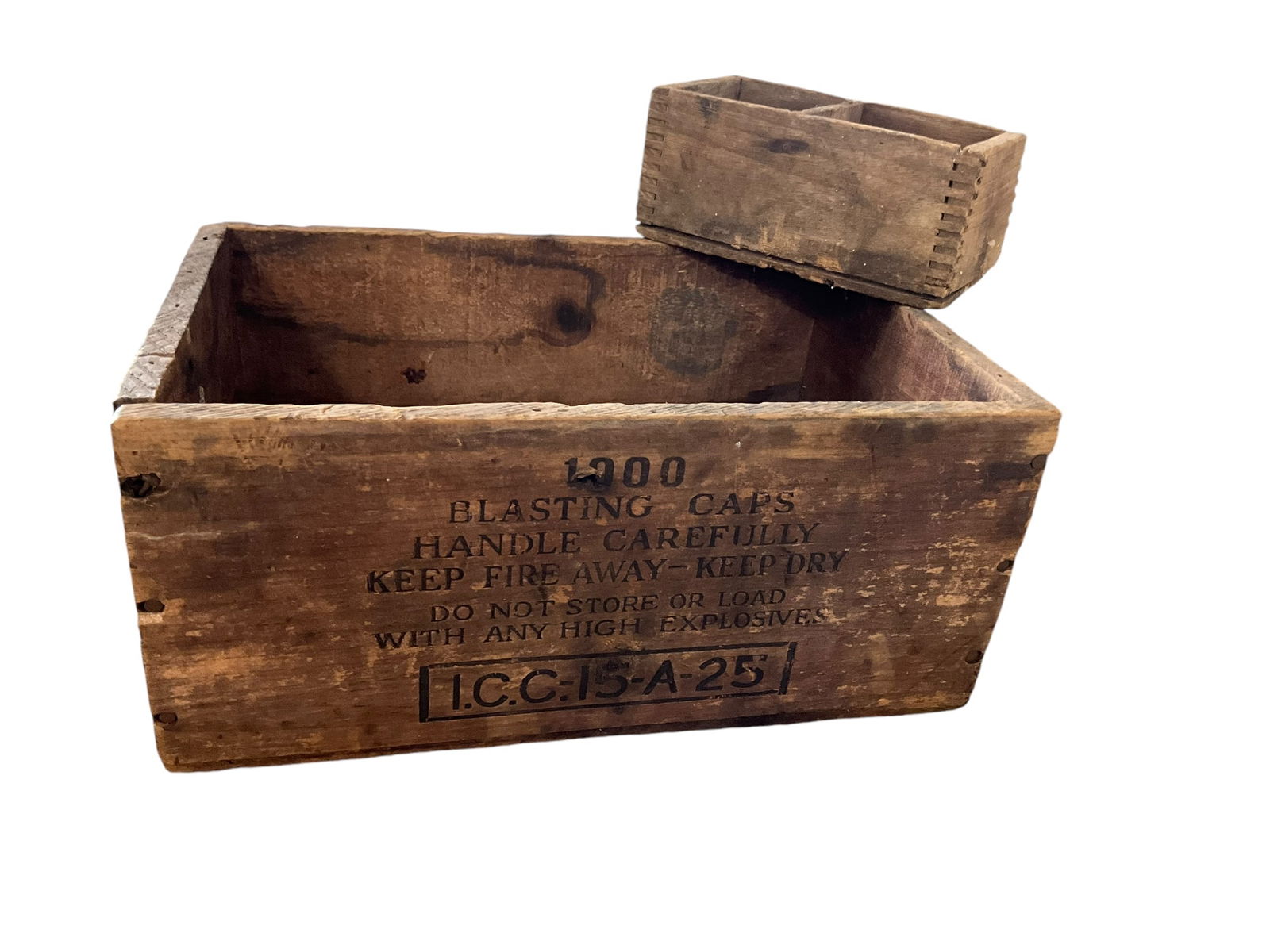 DuPont Blasting Caps Wooden Crate + Small Divided Crate (1 of 3)