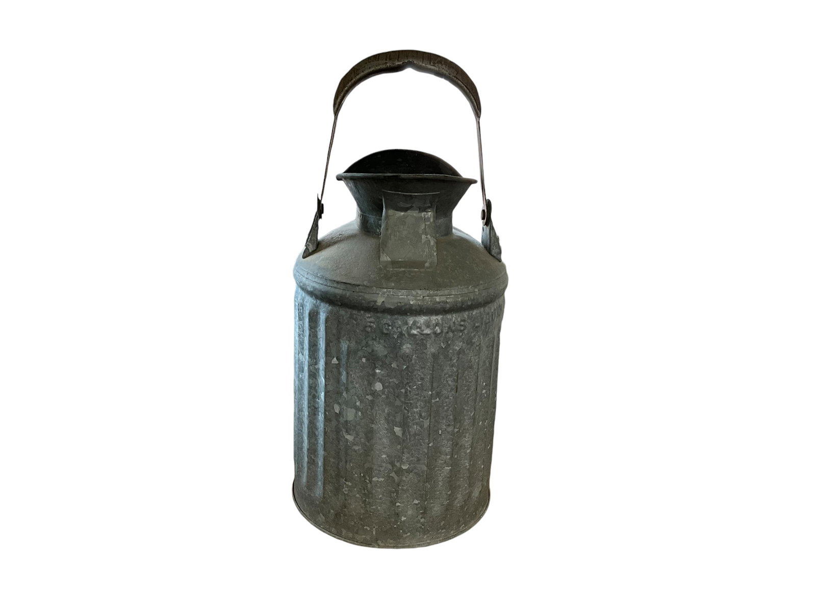 5 Gallon Ellisco Oil Gas Service Station Pouring Can: Very good condition. See photos.23 inches tall with handle raised.