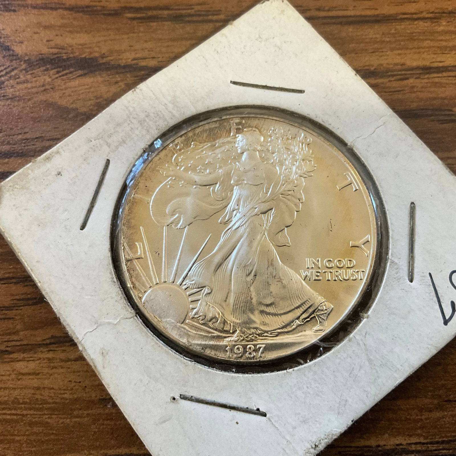 1987 USA Silver Eagle Dollar Coin (1 of 2)