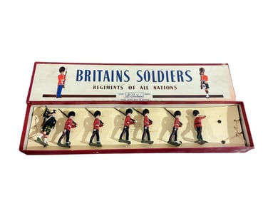 W Britain # 75 The Scots Guards Set Lead Toys