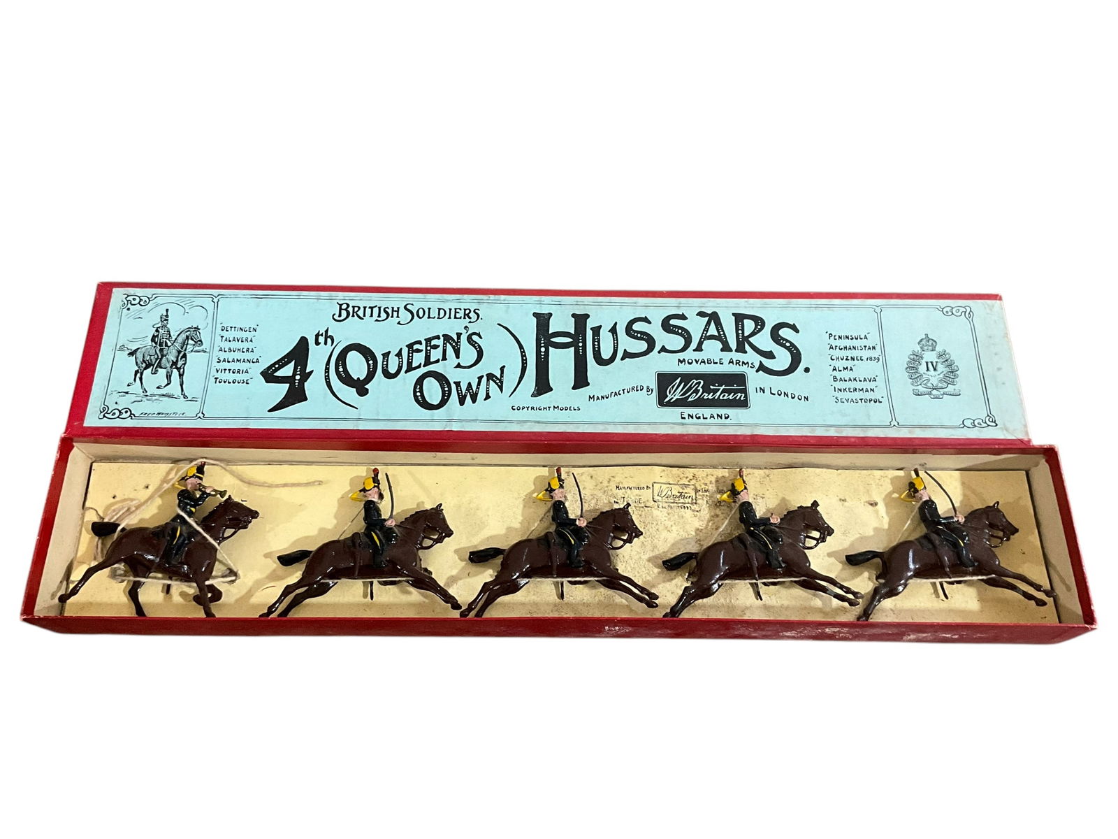 W Britain # 8 4th Queen’s Own Hussars Set Lead Toys (1 of 4)