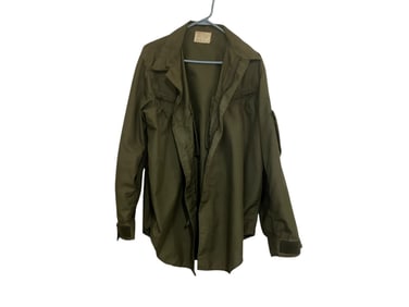 U.S. Army Uniform Shirt : Size Large Regular 8415-935-4901