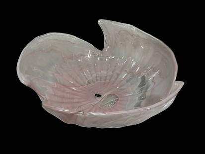 Large Stunning Italian Lavorazione Arte Murano Glass Bowl Pink Pearl: Mint condition. Measures 16 1/2 inches across x 7 inches tall.