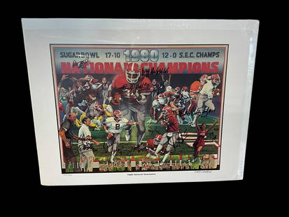 Autographed UGA 1980 National Champions Print: Excellent condition. Signatures have been deemed authentic. Signatures include Vince Dooley, Buck Belue, Herschel Walker, Jim Broadway, Rex Robinson, Scott Woerner, Nat Hudson, Frank Ross, Lindsay Sco