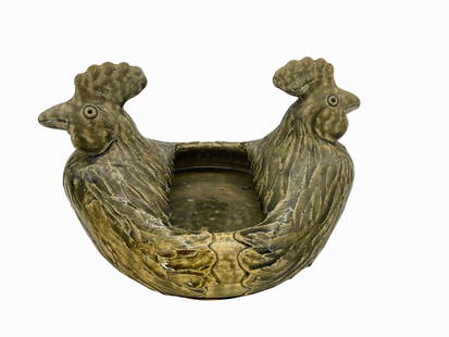 John Meaders Double Rooster Planter: Mint condition. Signed and dated on bottom. Stands 7 inches tall and 11 inches wide.