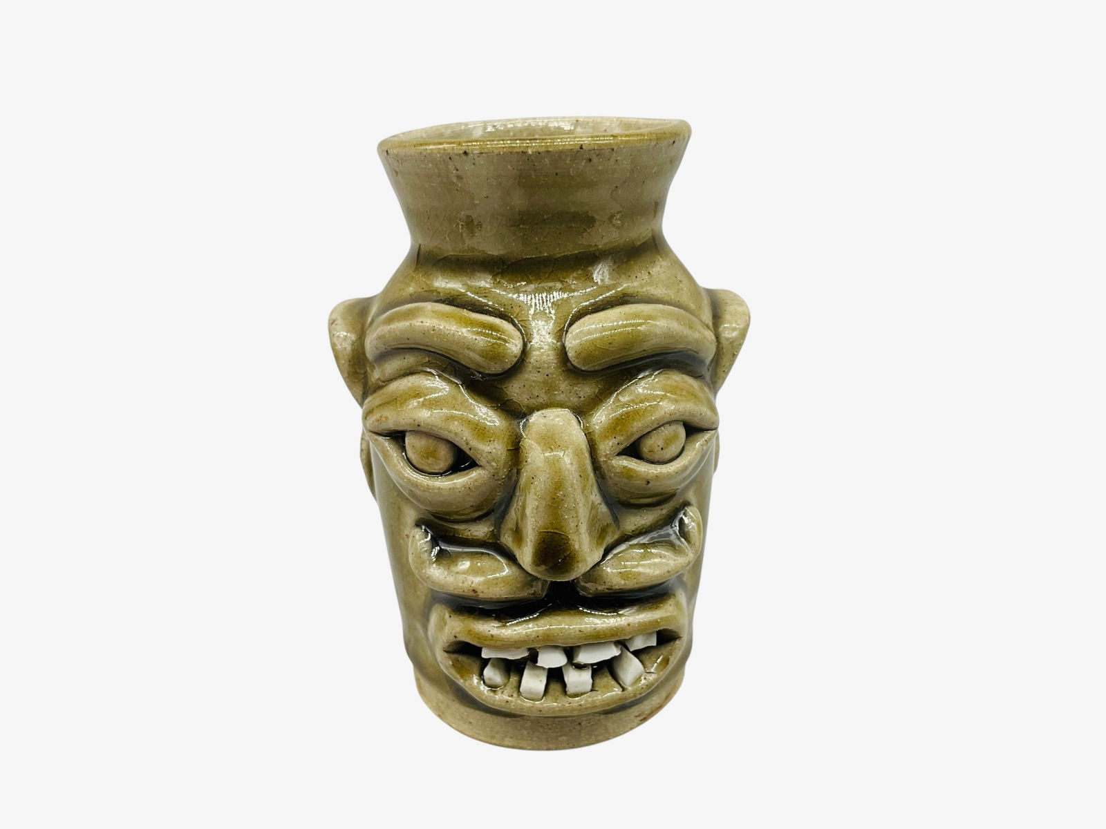 Michael Gates Mini Face Vase (1 of 2)