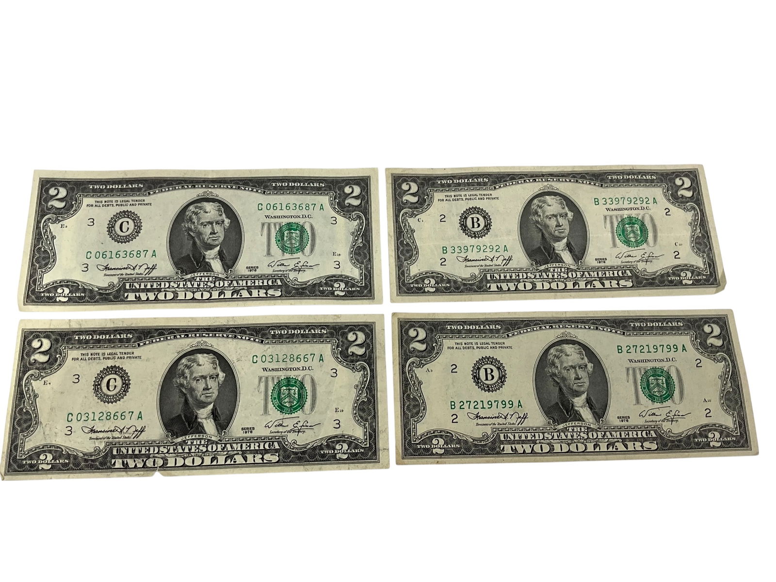 Lot Of 4 1976 Two Dollar Bills US Currency (1 of 2)