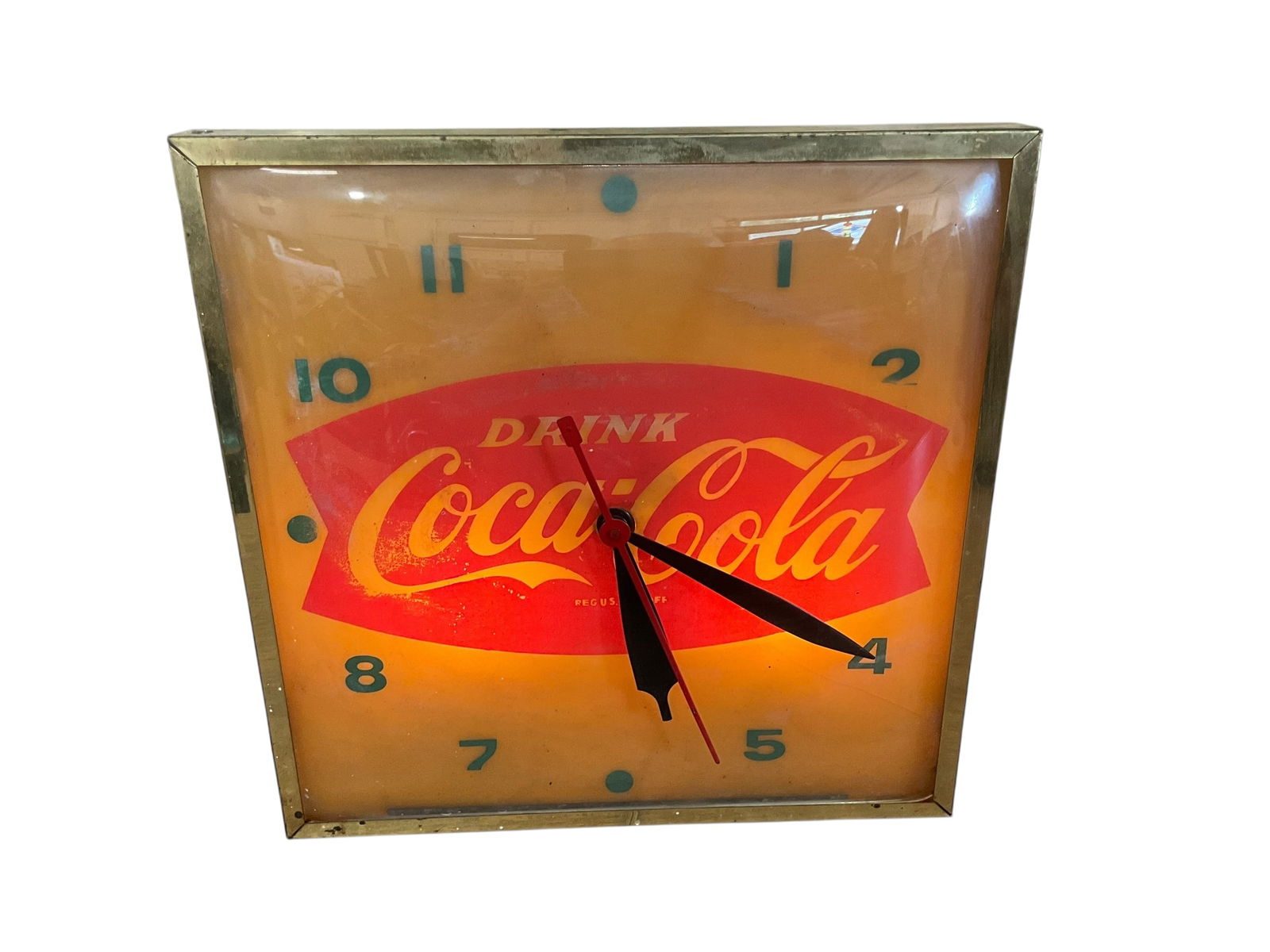 Vintage Coca Cola Advertising Bubble Glass Clock (1 of 5)