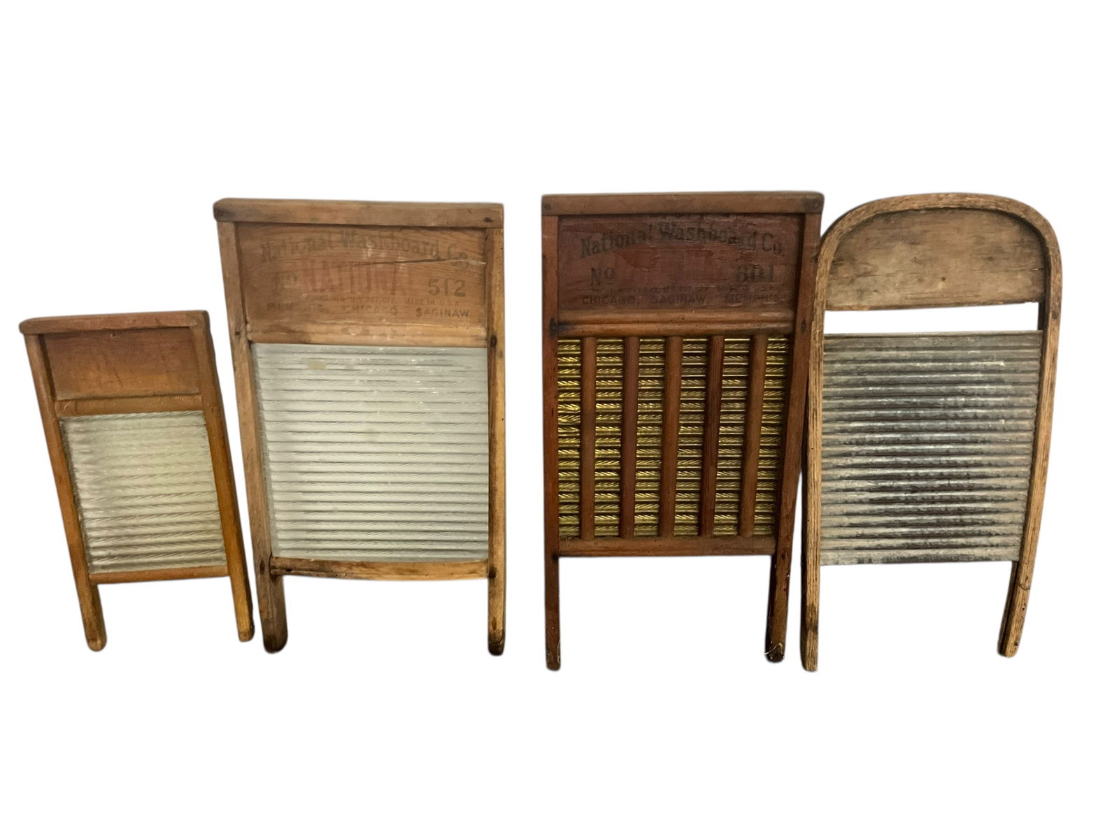 Lot Of 4 Vintage Washboards (1 of 2)