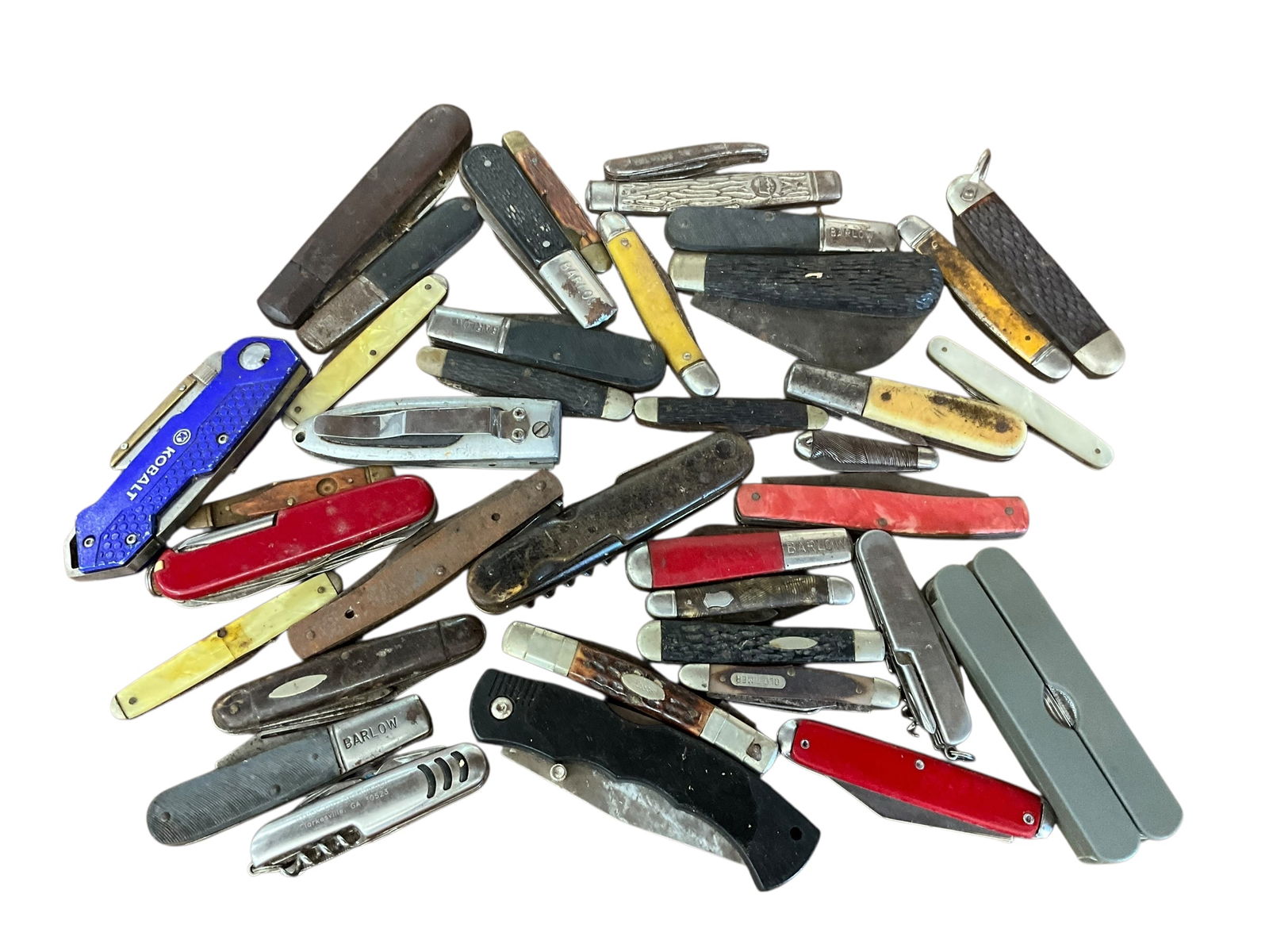 Large Lot Misc Pocket Knives (1 of 4)